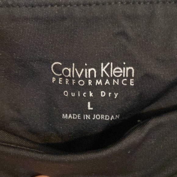 Calvin Klein performance quick dry capri - Picture 2 of 4